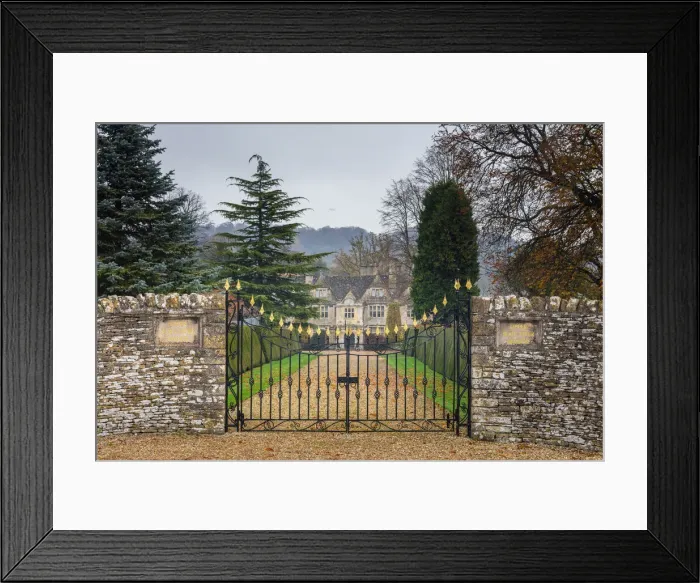Framed Print : The Manor, Upper Slaughter, the Cotswolds, Gloucestershire, England, UK Framed Print : The Manor, Upper Slaughter, the Cotswolds, Gloucestershire, England, UK