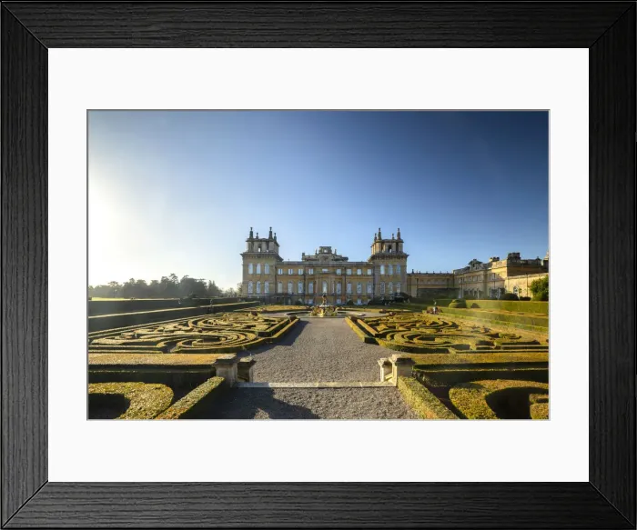 Framed Print : Blenheim Palace and gardens, Blenheim Park, Woodstock, Oxfordshire, England Framed Print : Blenheim Palace and gardens, Blenheim Park, Woodstock, Oxfordshire, England