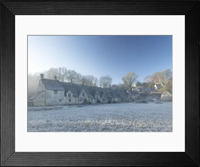 Framed Print : Arlington Row, Bibury, Cotswolds, Gloucestershire, England, UK Framed Print : Arlington Row, Bibury, Cotswolds, Gloucestershire, England, UK