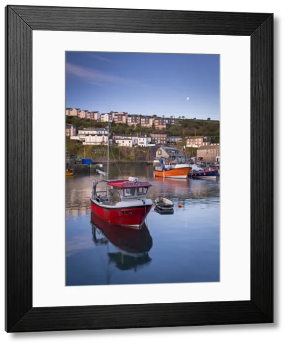 Framed Print : Fishing boats moored in Mevagissey Harbour, Cornwall, England Framed Print : Fishing boats moored in Mevagissey Harbour, Cornwall, England