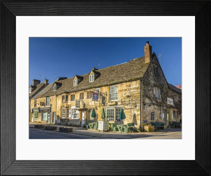 Framed Print : High street, Burford, Oxfordshire, England, UK Framed Print : High street, Burford, Oxfordshire, England, UK