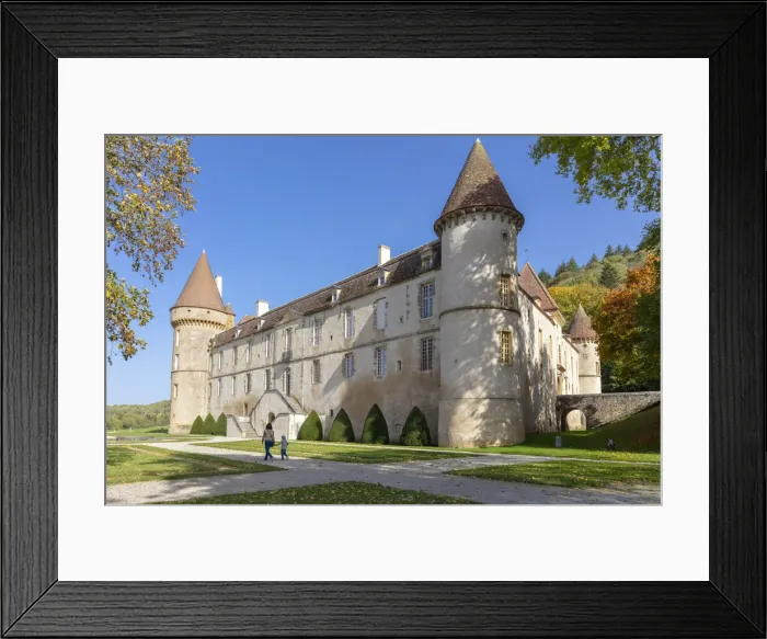 Framed Print : France, Bourgogne-Franche-Comta©, Burgundy, Two people walk towards Chateau Bazoches Framed Print : France, Bourgogne-Franche-Comta©, Burgundy, Two people walk towards Chateau Bazoches