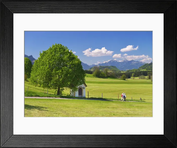 Framed Print : chapel at Samerberg, Steinkirchen, Chiemgau, Upper Bavaria, Bavaria, Germany, Europe Framed Print : chapel at Samerberg, Steinkirchen, Chiemgau, Upper Bavaria, Bavaria, Germany, Europe