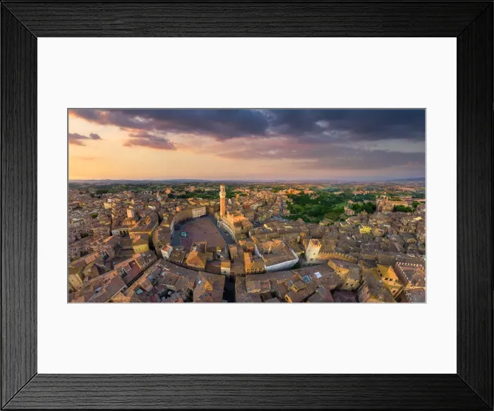 Framed Print : Italy, Tuscany, Siena, Piazza del Campo and City Centre Framed Print : Italy, Tuscany, Siena, Piazza del Campo and City Centre