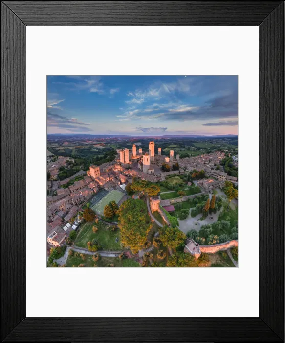 Framed Print : Italy, Tuscany, Siena, San Gimignano (Unesco world heritage site) Framed Print : Italy, Tuscany, Siena, San Gimignano (Unesco world heritage site)