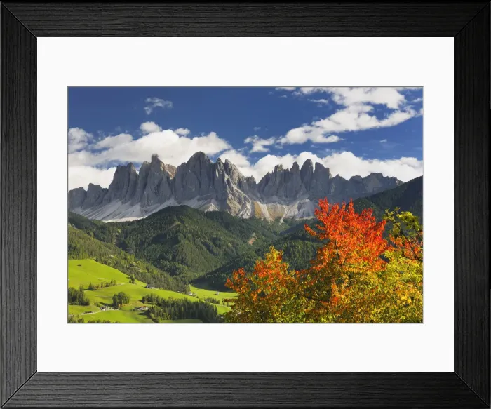Framed Print : View of Val de Funes against Geisler Peaks (Sass Rigais), St Framed Print : View of Val de Funes against Geisler Peaks (Sass Rigais), St
