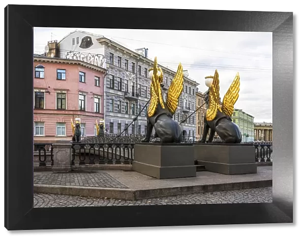 Golden-winged griffons of the Bank Bridge (Bankovsky most