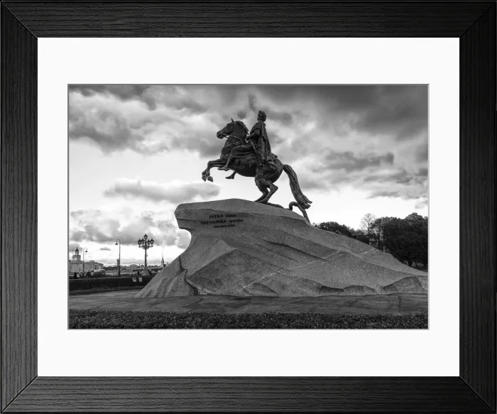 Framed Print : Bronze Horseman, a monument to the Peter the Great on the Senatskaia Ploshchad Framed Print : Bronze Horseman, a monument to the Peter the Great on the Senatskaia Ploshchad