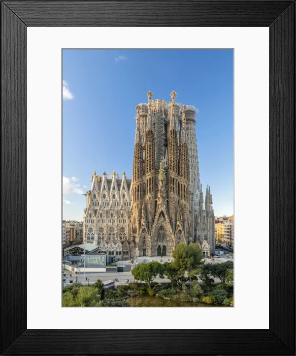 Framed Print : Sagrada Familia basilica church, Nativity facade, Barcelona, Catalonia, Spain Framed Print : Sagrada Familia basilica church, Nativity facade, Barcelona, Catalonia, Spain