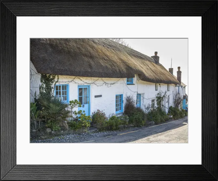 Framed Print : Cadgwith, Lizard Peninsula, Cornwall, England, UK Framed Print : Cadgwith, Lizard Peninsula, Cornwall, England, UK