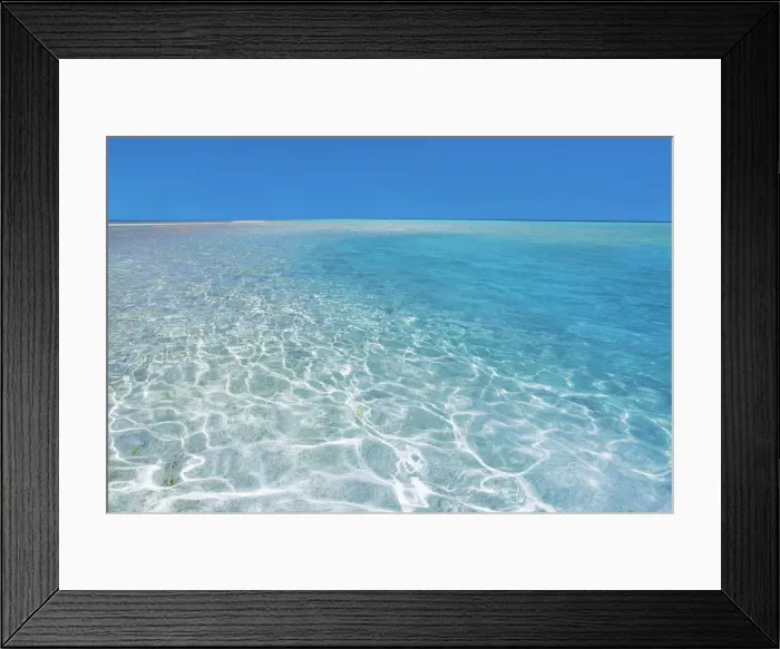 Framed Print : Tropical lagoon - Maldives, South Male Atoll, Mahaanaelhihuraa - Rihiveli Framed Print : Tropical lagoon - Maldives, South Male Atoll, Mahaanaelhihuraa - Rihiveli