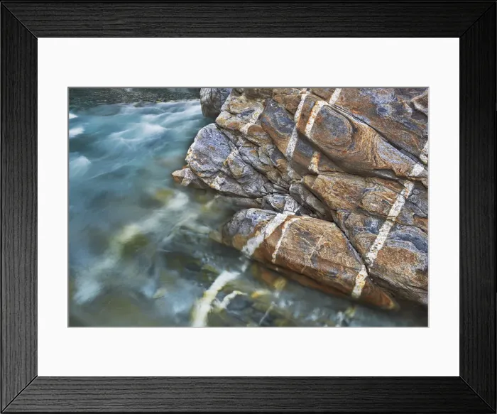 Framed Print : Stone structure in river Verzasca - Switzerland, Ticino, Valle Verzasca Framed Print : Stone structure in river Verzasca - Switzerland, Ticino, Valle Verzasca