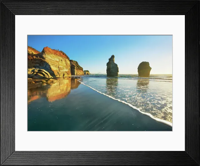Framed Print : Coast landscape at Three Sisters - New Zealand, North Island, Taranaki, New Plymouth Framed Print : Coast landscape at Three Sisters - New Zealand, North Island, Taranaki, New Plymouth