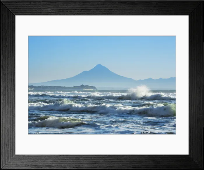 Framed Print : Ocean impression with Mount Egmont - New Zealand, North Island, Taranaki, New Plymouth Framed Print : Ocean impression with Mount Egmont - New Zealand, North Island, Taranaki, New Plymouth