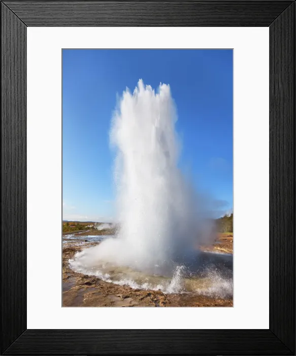 Framed Print : Geyser Strokkur erupting - Iceland, Southern Region, Haukadalur, Strokkur Framed Print : Geyser Strokkur erupting - Iceland, Southern Region, Haukadalur, Strokkur