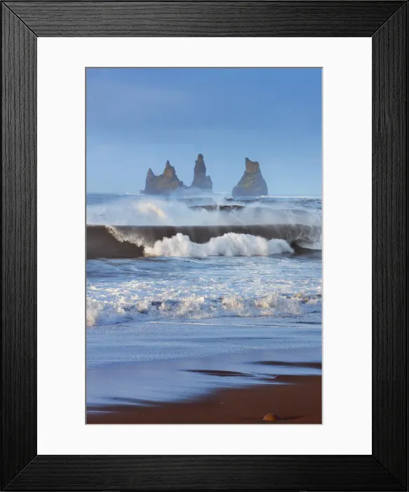 Framed Print : Ocean surf and Reynisdrangar islands - Iceland, Southern Region, Vik Framed Print : Ocean surf and Reynisdrangar islands - Iceland, Southern Region, Vik