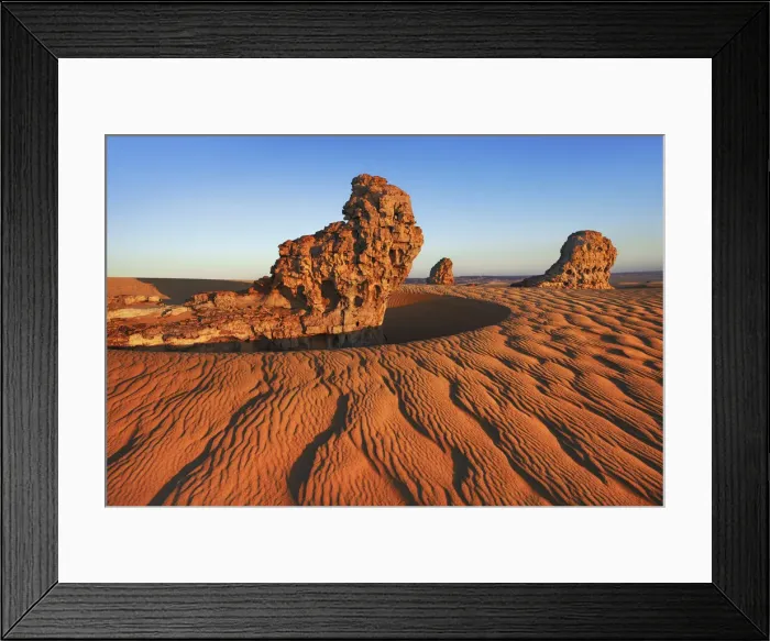 Framed Print : Erosion landscape in Tassili du Hoggar - Algeria, Tassili Hoggar, Tagrera - Sahara Framed Print : Erosion landscape in Tassili du Hoggar - Algeria, Tassili Hoggar, Tagrera - Sahara