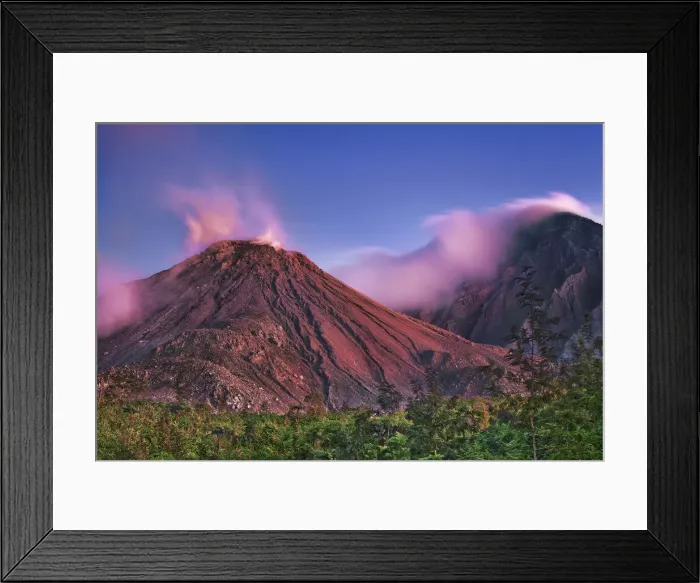 Framed Print : Santiaguito volcano - Guatemala, Quezaltenango, Santiaguito, from Finca El Faro Framed Print : Santiaguito volcano - Guatemala, Quezaltenango, Santiaguito, from Finca El Faro