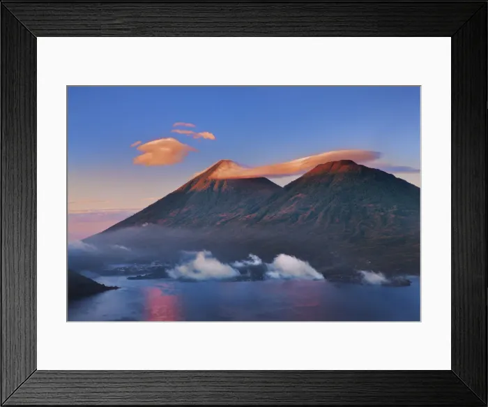 Framed Print : volcanoes Atitlan and Toliman - Guatemala, Solola, Lake Atitlan, von Miradoro Framed Print : volcanoes Atitlan and Toliman - Guatemala, Solola, Lake Atitlan, von Miradoro