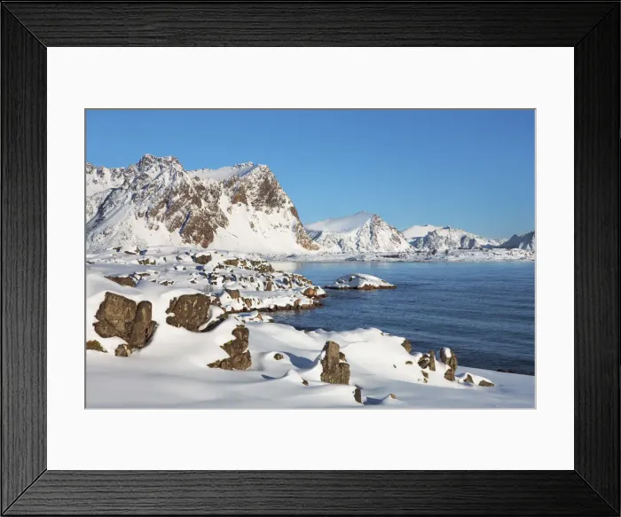 Framed Print : Coast mountain Lofoten in new snow - Norway, Nordland, Lofoten, Vestvagoya Framed Print : Coast mountain Lofoten in new snow - Norway, Nordland, Lofoten, Vestvagoya