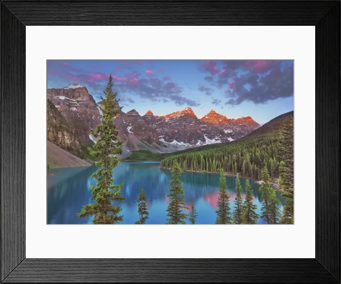 Framed Print : Moraine Lake und Valley of the Ten Peaks - Canada, Alberta, Banff National Park Framed Print : Moraine Lake und Valley of the Ten Peaks - Canada, Alberta, Banff National Park