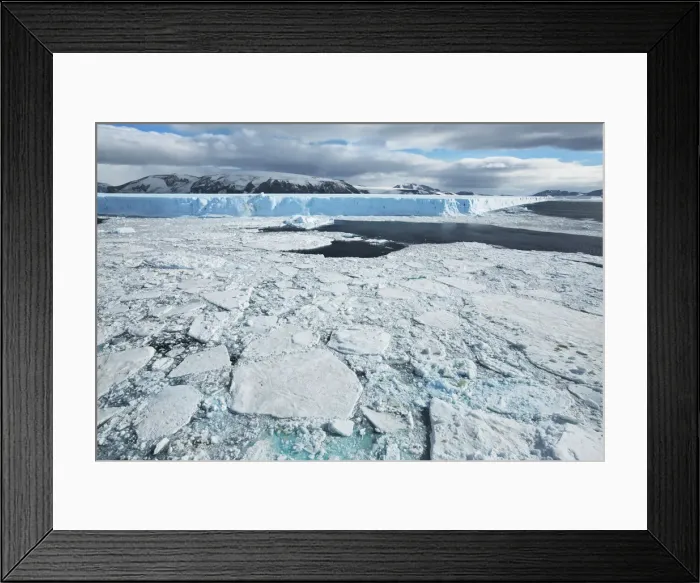Framed Print : Tabular iceberg near Devil Island - Antarctica, Antarctic Peninsula Framed Print : Tabular iceberg near Devil Island - Antarctica, Antarctic Peninsula