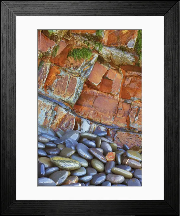 Framed Print : Pebbles at Sandymouth Bay - United Kingdom, England, Devon, Bude, Sandymouth Bay Framed Print : Pebbles at Sandymouth Bay - United Kingdom, England, Devon, Bude, Sandymouth Bay
