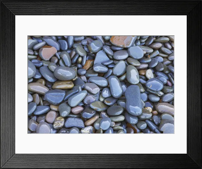 Framed Print : Pebbles on the beach - United Kingdom, England, Devon, Bude, Sandymouth Bay Framed Print : Pebbles on the beach - United Kingdom, England, Devon, Bude, Sandymouth Bay