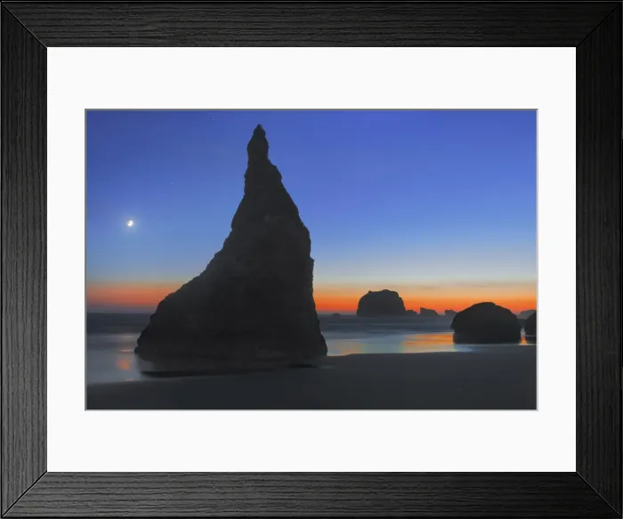 Framed Print : Coast landscape at Bandon Beach with moon - USA, Oregon, Coos, Bandon, Bandon Beach Framed Print : Coast landscape at Bandon Beach with moon - USA, Oregon, Coos, Bandon, Bandon Beach