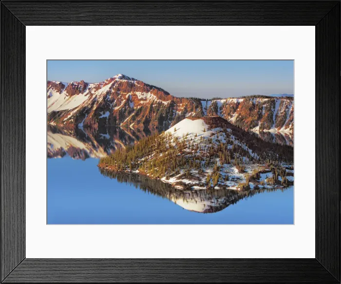 Framed Print : Crater edge at Crater Lake with Wizard Island - USA, Oregon, Klamath, Crater Lake Framed Print : Crater edge at Crater Lake with Wizard Island - USA, Oregon, Klamath, Crater Lake