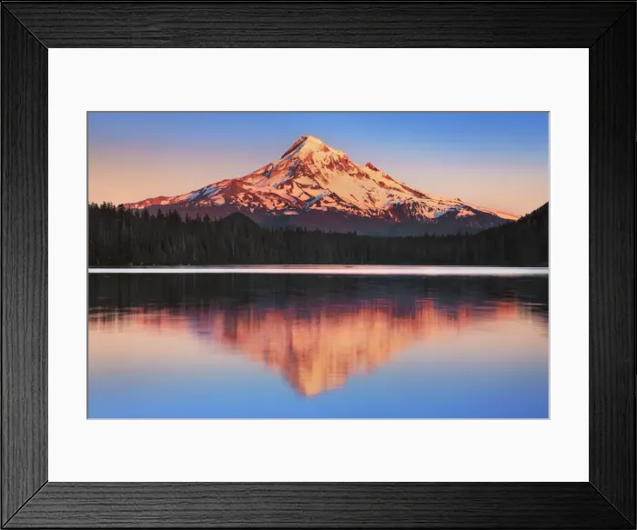 Framed Print : Mountain impression mirroring of Mount Hood at Lost Lake - USA, Oregon, Hood River Framed Print : Mountain impression mirroring of Mount Hood at Lost Lake - USA, Oregon, Hood River