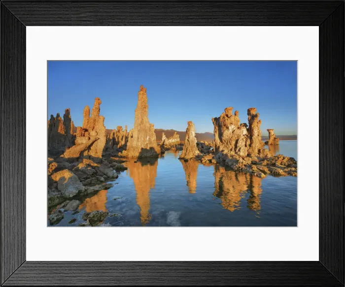 Framed Print : Tufa formations at Mono Lake - USA, California, Mono, Mono Lake Framed Print : Tufa formations at Mono Lake - USA, California, Mono, Mono Lake