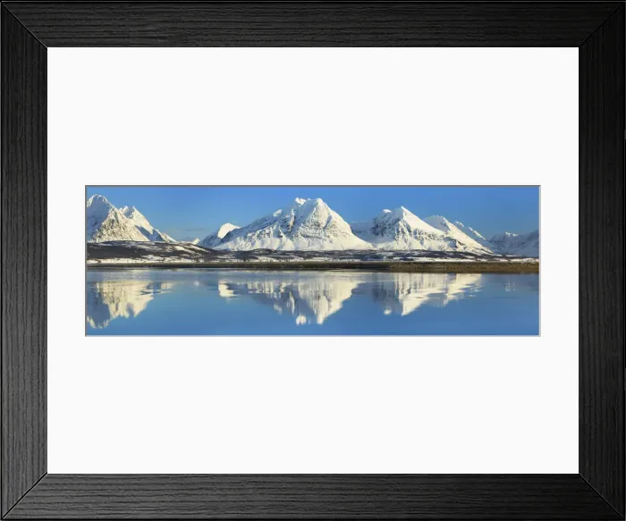 Framed Print : Fjord landscape with Lyngen Alps at Ullsfjord - Norway, Troms, Ullsfjord, Breivkeidet Framed Print : Fjord landscape with Lyngen Alps at Ullsfjord - Norway, Troms, Ullsfjord, Breivkeidet