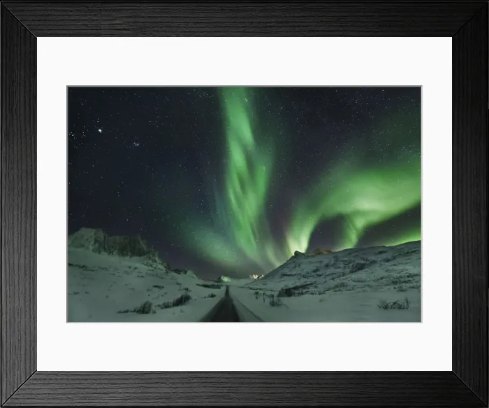 Framed Print : Polar light (Aurora Borealis) on Senja - Norway, Troms, Senja, Mefjordbotn, east of Framed Print : Polar light (Aurora Borealis) on Senja - Norway, Troms, Senja, Mefjordbotn, east of