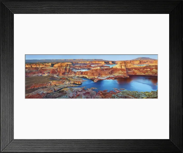 Framed Print : Sandstone erosion landscape at Alstrom Point at Lake Powell - USA, Utah, Kane Framed Print : Sandstone erosion landscape at Alstrom Point at Lake Powell - USA, Utah, Kane