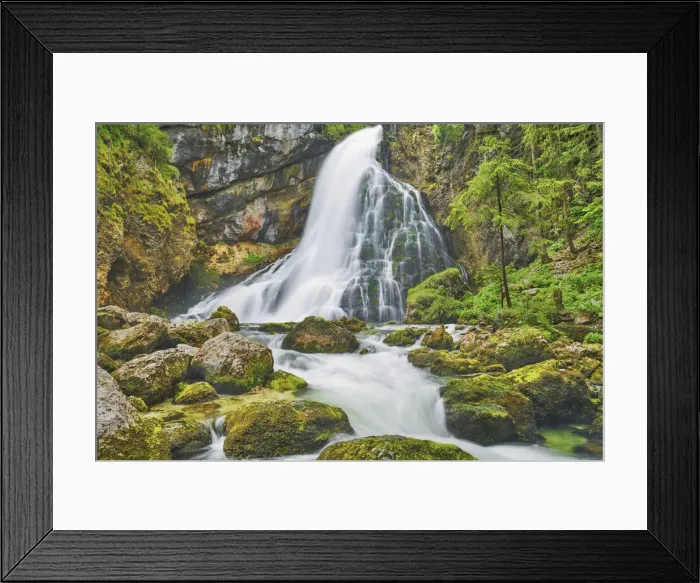 Framed Print : Waterfall and moss covered rocks - Austria, Salzburg, Salzburg, Golling Framed Print : Waterfall and moss covered rocks - Austria, Salzburg, Salzburg, Golling