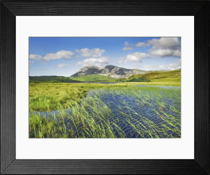 Framed Print : Mountain lake in the Highlands - United Kingdom, Scotland, Sutherland Framed Print : Mountain lake in the Highlands - United Kingdom, Scotland, Sutherland