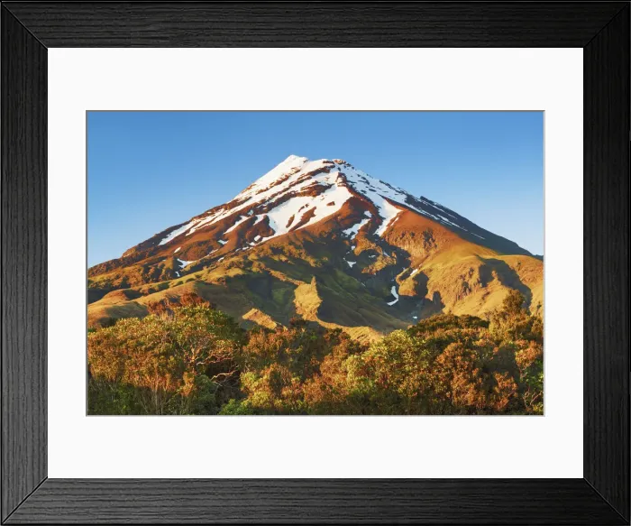 Framed Print : Mountain impression Mount Egmont - New Zealand, North Island, Taranaki, South Taranaki