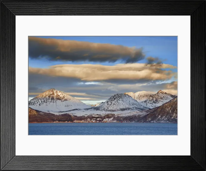Framed Print : Frosty mountains on Kvaloya - Norway, Troms, Kvaloya, Sandneshamn Framed Print : Frosty mountains on Kvaloya - Norway, Troms, Kvaloya, Sandneshamn