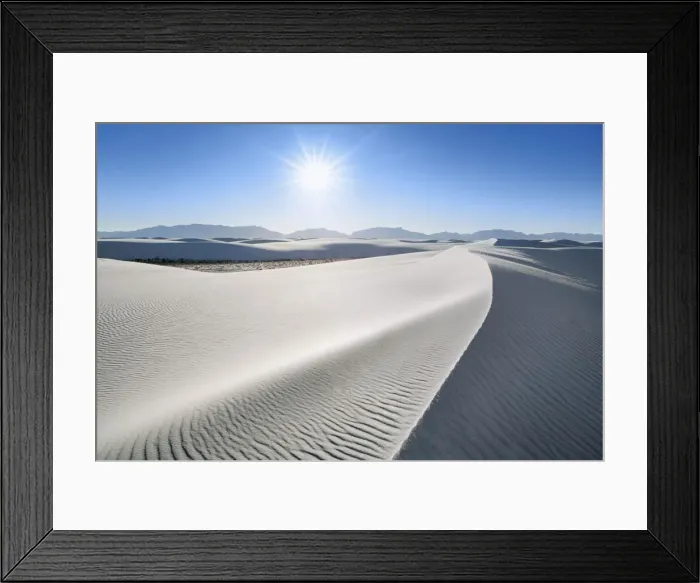 Framed Print : Gypsum desert White Sands - USA, New Mexico, Otero, White Sands - Chihuahua Desert Framed Print : Gypsum desert White Sands - USA, New Mexico, Otero, White Sands - Chihuahua Desert