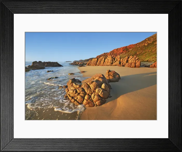 Framed Print : Rocky coast at Injidup - Australia, Western Australia, Southwest Framed Print : Rocky coast at Injidup - Australia, Western Australia, Southwest