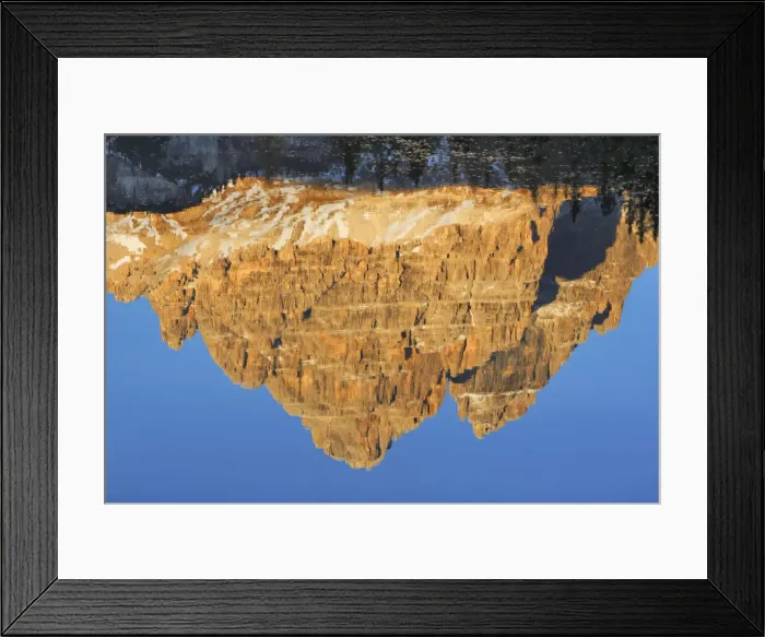 Framed Print : Mountain impression mirroring Tre Cime in lake - Italy, Veneto, Belluno, Sexten Dolomites Framed Print : Mountain impression mirroring Tre Cime in lake - Italy, Veneto, Belluno, Sexten Dolomites