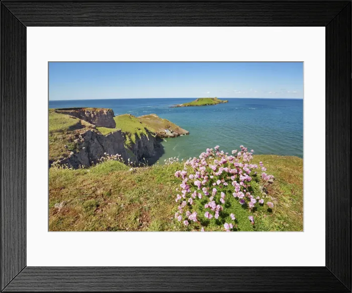 Framed Print : Coast landscape at Rhossili Bay - United Kingdom, Wales, Swansea, Gower