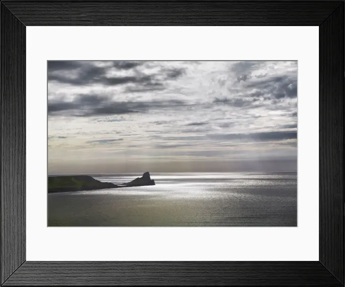 Framed Print : Ocean impression at Rhossili Bay - United Kingdom, Wales, Swansea, Gower Framed Print : Ocean impression at Rhossili Bay - United Kingdom, Wales, Swansea, Gower