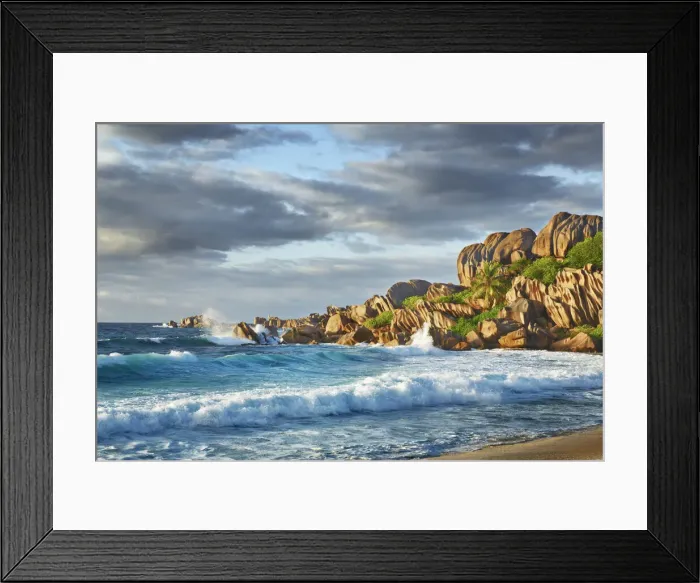Framed Print : Ocean impression at Grande Anse - Seychelles, La Digue, Grande Anse - Indian Ocean Framed Print : Ocean impression at Grande Anse - Seychelles, La Digue, Grande Anse - Indian Ocean
