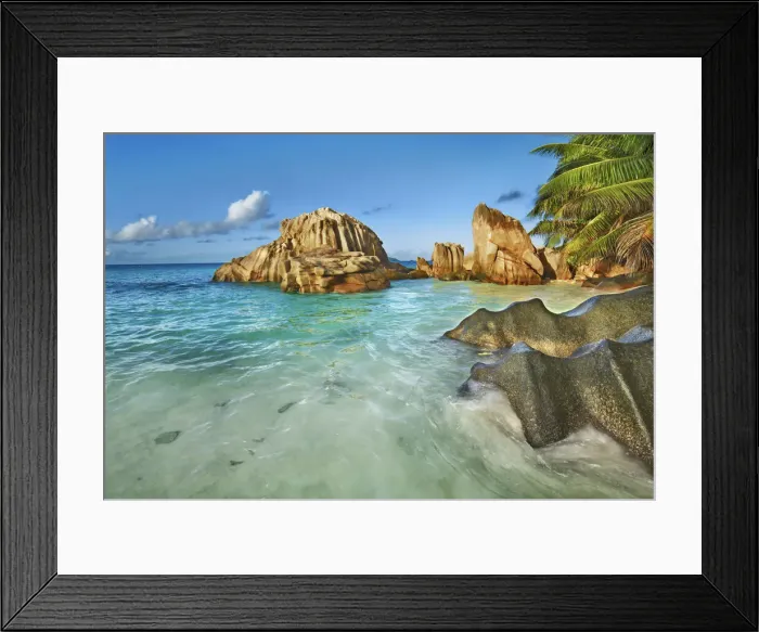 Framed Print : Rock formation at Anse Patates - Seychelles, La Digue, Anse Patates - Indian Ocean Framed Print : Rock formation at Anse Patates - Seychelles, La Digue, Anse Patates - Indian Ocean