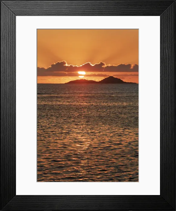 Framed Print : Sunset impression with island - Seychelles, Praslin, Anse Bateau - Indian Ocean Framed Print : Sunset impression with island - Seychelles, Praslin, Anse Bateau - Indian Ocean