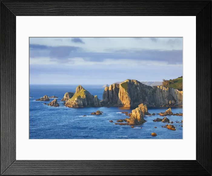 Framed Print : Cliff landscape - Spain, Asturias, Eo-Navia, Luarca, Playa de La Gueirua - Bay of Biscay Framed Print : Cliff landscape - Spain, Asturias, Eo-Navia, Luarca, Playa de La Gueirua - Bay of Biscay