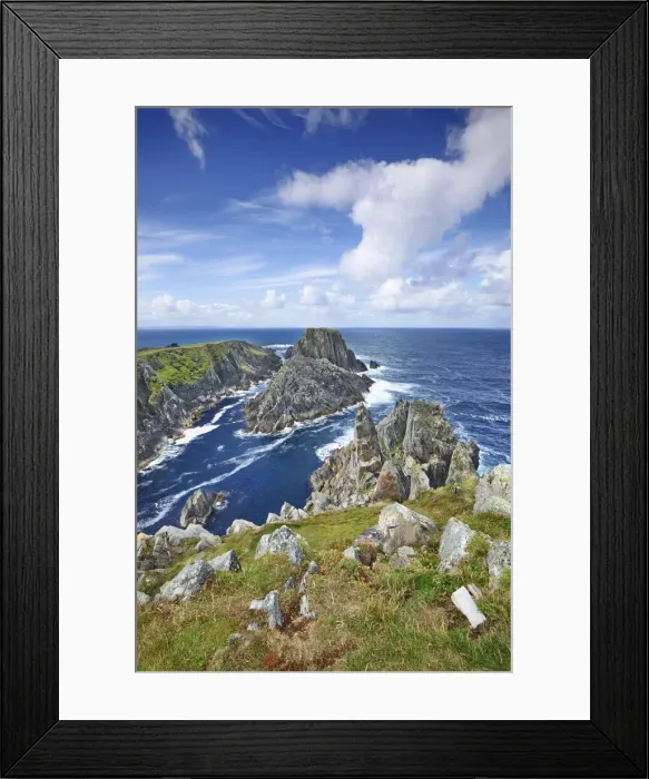 Framed Print : Cliff landscape at Malin Head - Ireland, Donegal, Inishowen, Malin Head Framed Print : Cliff landscape at Malin Head - Ireland, Donegal, Inishowen, Malin Head