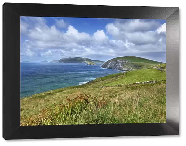 Ocean coast with cliffs - Ireland, Kerry, Dingle Peninsula, Slea Head